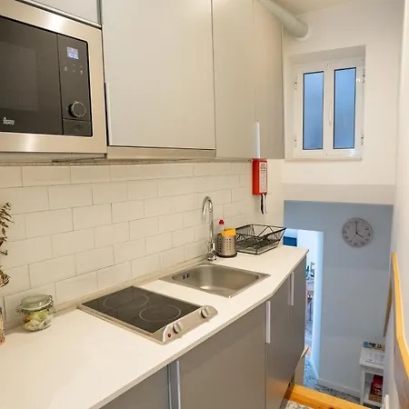 아파트 Alfama River View